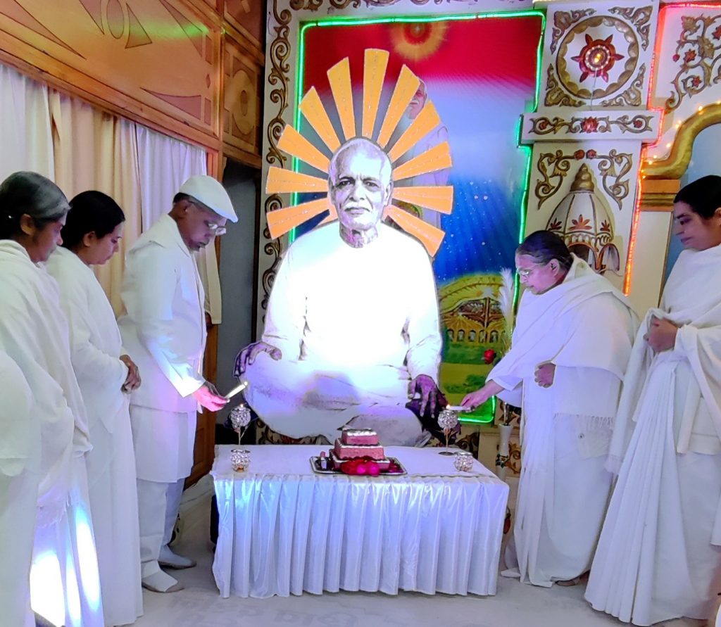ब्रह्माकुमारीज़ के संस्थापक ब्रह्माबाबा का 146 वाँ जन्मोत्सव सारे विश्‍व में मनाया गया