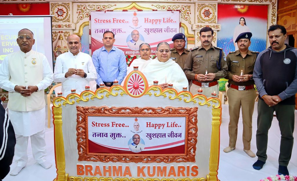 केवल 10 मिनिट का सुबह शाम मेडिटेशन भी मन को संतुलित रखता है.. - डॉ. स्वामीनाथन