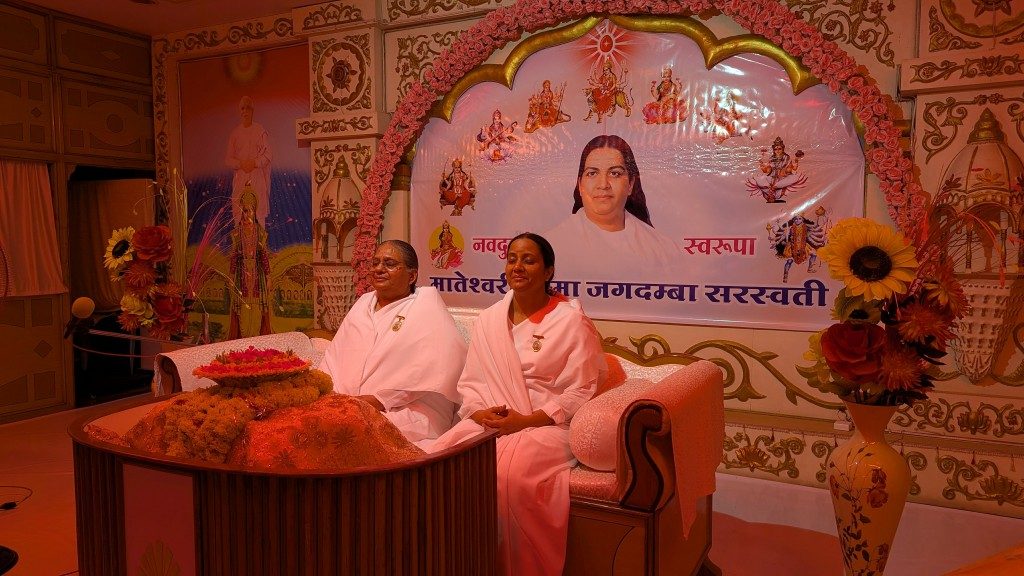 हर घड़ी को अंतिम घड़ी समझ पुण्य कर्म करो - मातेश्वरी की शिक्षा