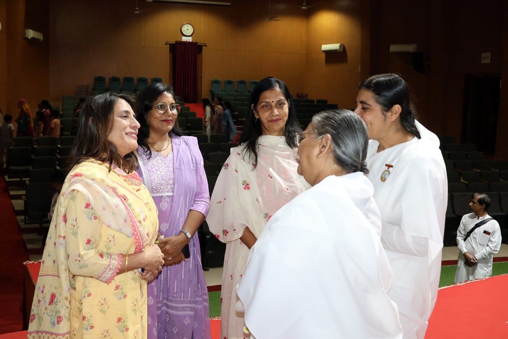सी.आर.पी.एफ. की महिलाओं के लिए विशेष कार्यक्रम सम्पन्‍न